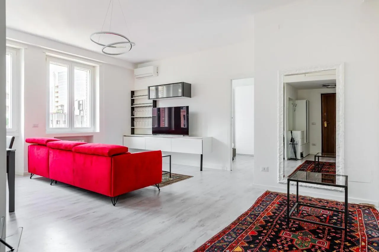 Апартаменты Garibaldi & Gae Aulenti Modern Apt With Private Parking! Милан Италия