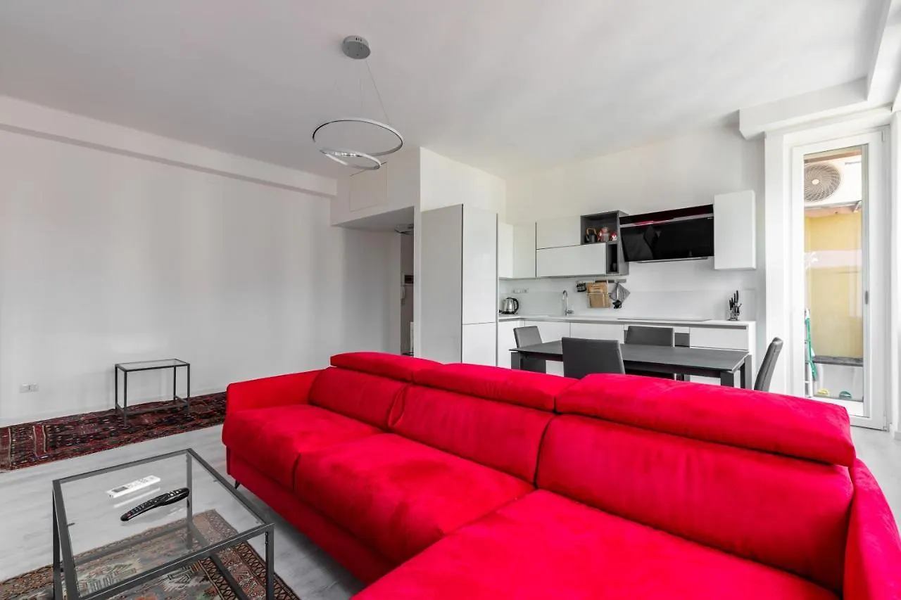 Garibaldi & Gae Aulenti Modern Apt With Private Parking! Милан 0*,  Италия